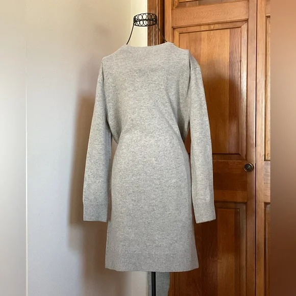 MICHAEL KORS COLLECTION
Cashmere Tie-Waist Dress, Medium - Picture 4 of 8